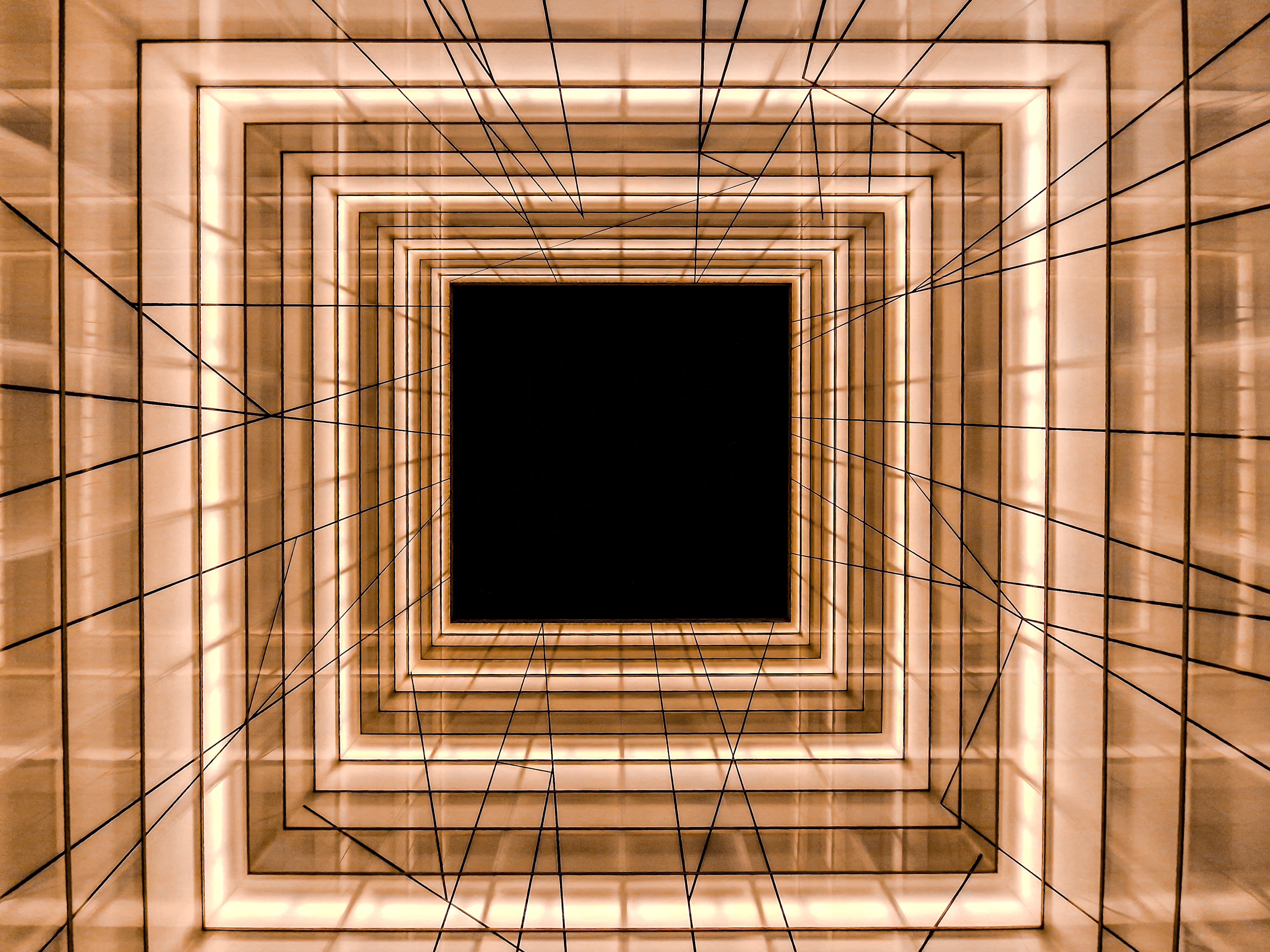 02a mihai-moga lumina-lichida 15 Centrul abisului luminos 1 - Mihai Moga